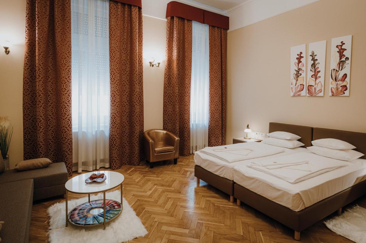 Dózsa Apartman Szeged Exterior foto